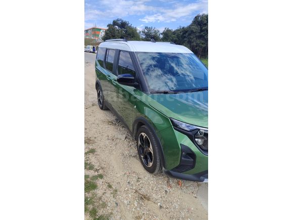 Sahibinden Ford Tourneo Courier 1.0 EcoBoost Active 2025 Model