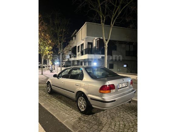 Sahibinden Honda Civic 1.6 i ES 1999 Model