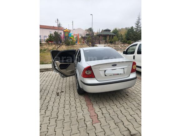 Sahibinden Ford Focus 1.6 TDCi Trend 2006 Model