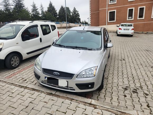 Sahibinden Ford Focus 1.6 TDCi Trend 2006 Model