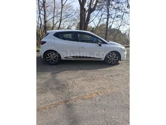 Renault Clio 1.2 TCE Icon Otomatik Vites 2016 Model
