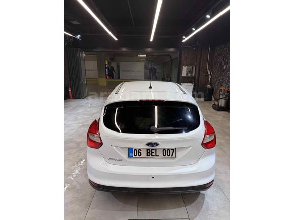 Sahibinden Ford Focus 1.6 Ti-VCT Trend X 2014 Model 