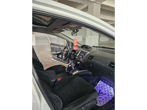 Sahibinden Honda Civic 1.6i VTEC Elegance 2012 Model