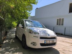 Sahibinden Peugeot Partner 1.6 HDI Active
 2015 Model 
