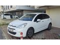 Bayan öğretmenden Citroen C3 otomatik dizel 