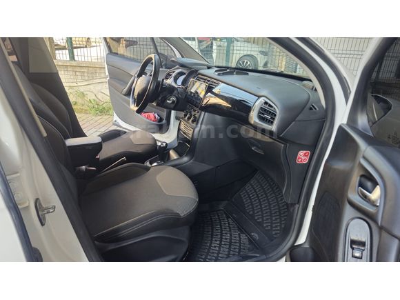 Bayan öğretmenden Citroen C3 otomatik dizel 