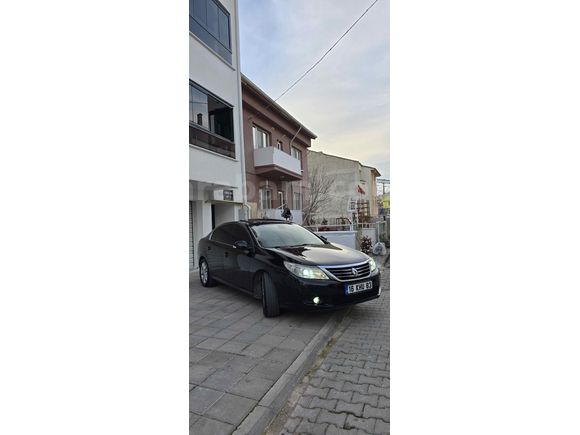 Sahibinden Renault Latitude 1.5 dCi Privilege 2012 Model 