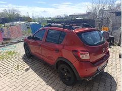 Hasarsız, boyasız, ön lastikler sıfır takıldı arkadakiler iyi durumda yedek anahtarı mevcuttur. irtibat için  bu numaradan arayınız tel. 05315951536