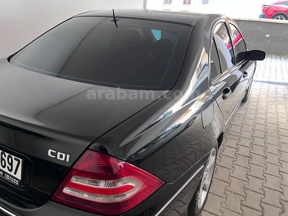 Sahibinden Düşük KM'de Mercedes C 200 CDI  2004 Model 