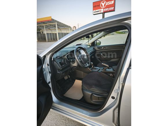 Sahibinden Renault Megane 1.5 dCi Touch 2016 Model 