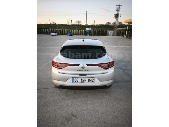 Sahibinden Renault Megane 1.5 dCi Touch 2016 Model 