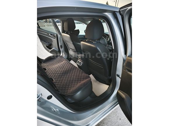 Sahibinden Renault Megane 1.5 dCi Touch 2016 Model 