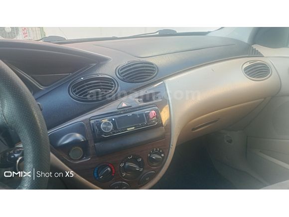 Sahibinden 2001 Ford Focus Ghia