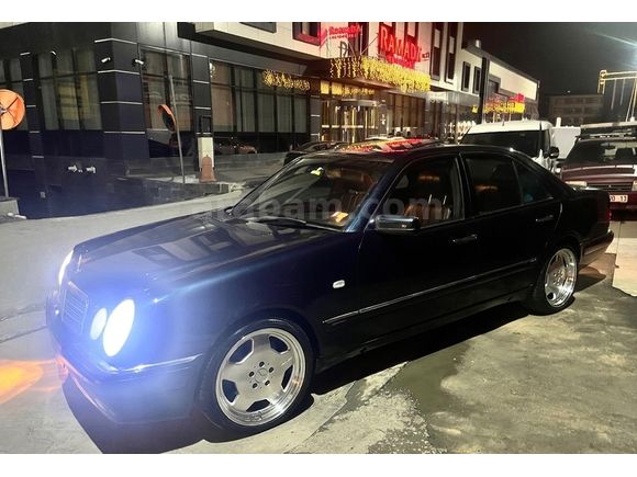 E200 amg genişletilmiş çamurluklar 2 yıl yeni vizeli