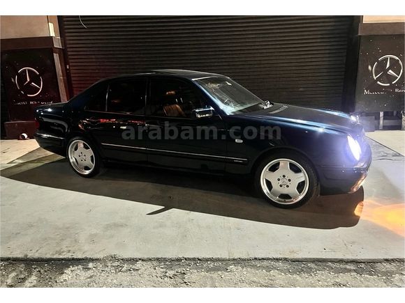 E200 amg genişletilmiş çamurluklar 2 yıl yeni vizeli