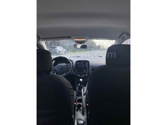 Sahibinden Renault Clio 0.9 TCe Joy 2019 Model İstanbul