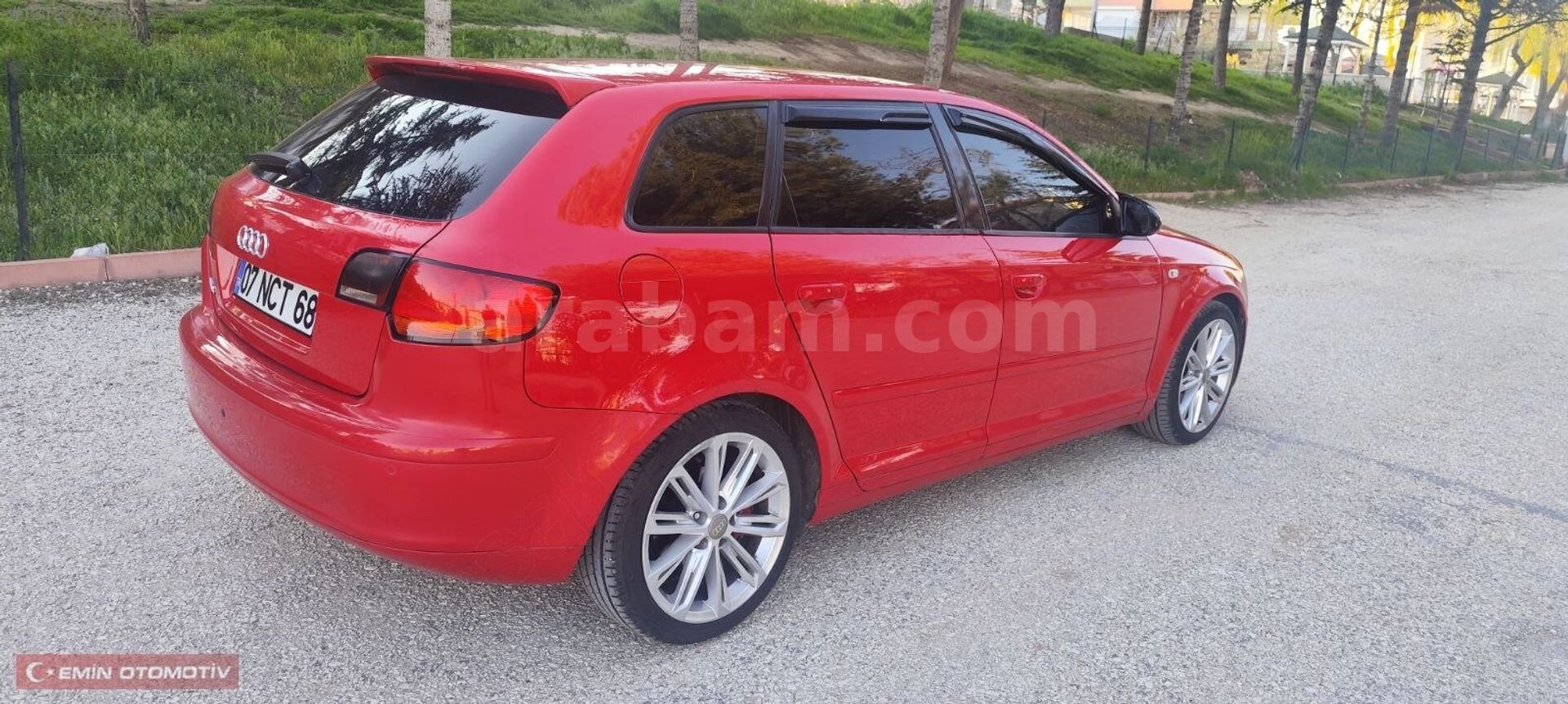 Galeriden Audi A3 Sportback 1.6 FSI 2006 Model Antalya 231.000 km Kırmızı 4