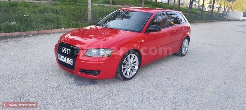 Galeriden Audi A3 Sportback 1.6 FSI 2006 Model Antalya 231.000 km Kırmızı