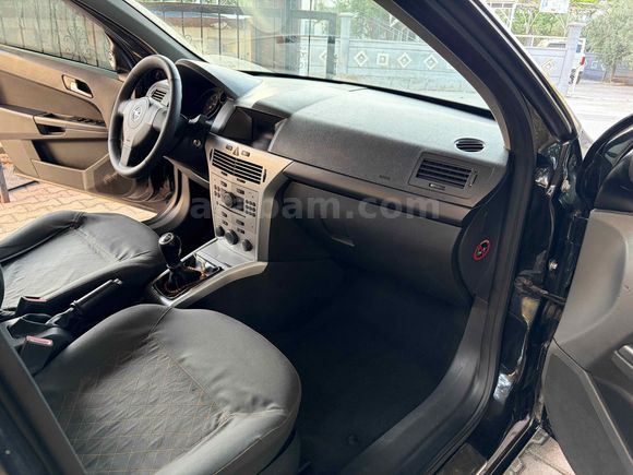 Sahibinden Opel Astra 1.3 CDTI Essentia 2010 Model 