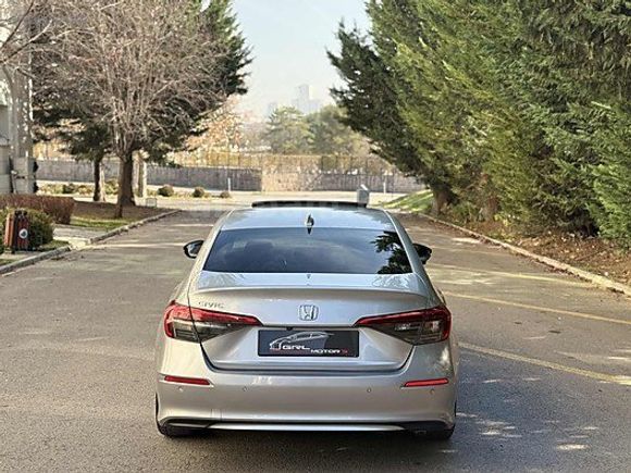 GRL MOTORS'TAN HATASIZ BOYASIZ CİVİC 1.5 VTEC EXECUTİVE PLUS