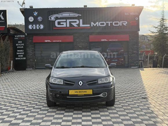 GRL MOTORS'TAN HATASIZ 2 PARÇA LOKAL BOYALI 1.6 MEGANE 2