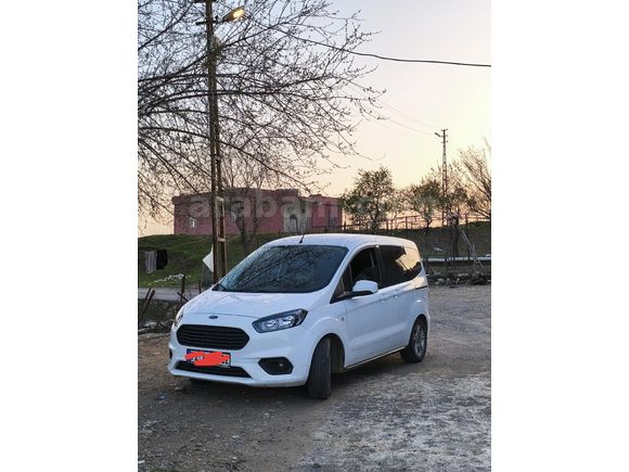 Sahibinden Ford Tourneo Courier 1.5 TDCi Delux 2023 Model