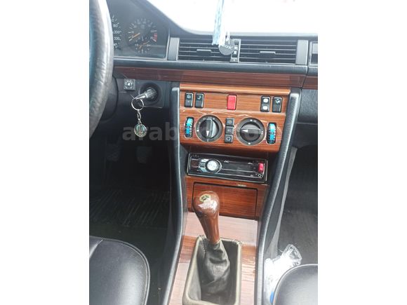 Sahibinden Mercedes - Benz E 200 1994 Model