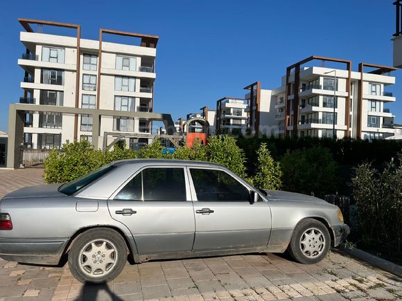 Sahibinden Mercedes - Benz E 200 1994 Model