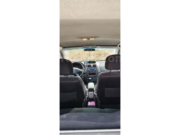 Sahibinden Mitsubishi Space Star 1.3 GLX 2000 Model
