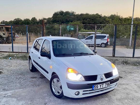 MASRAFSIZ 1 DEĞİŞEN 1 BOYA 2006 MODEL 1.5 dCi 86 HP CLİO
