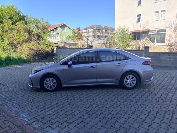 Sahibinden 113 binde Toyota Corolla 1.6 - Tutulan model 4 silindir