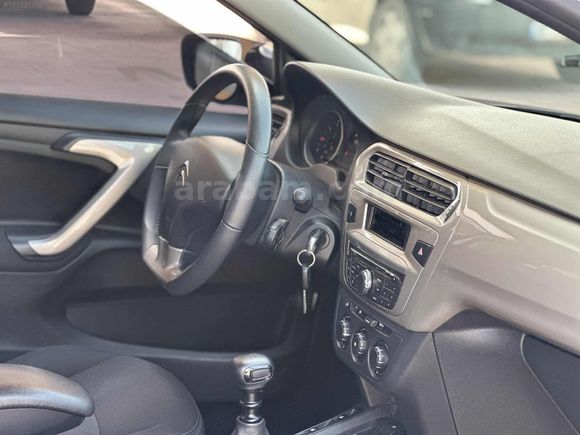 2022 MODEL CİTROEN C ELYSEE 1.5 BLUE DİZEL BOYASIZ 68 KM DE