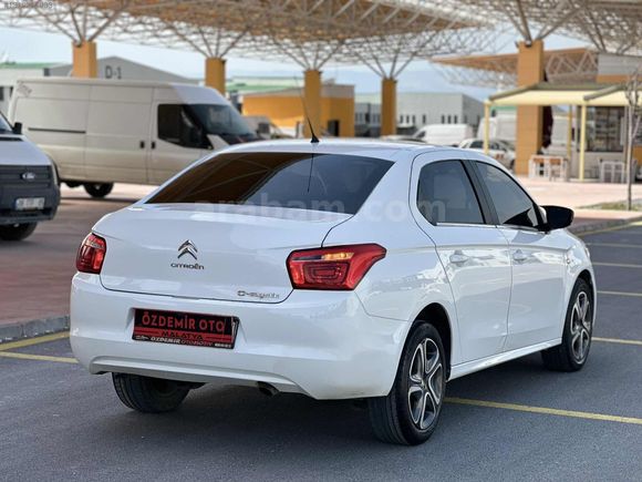 2022 MODEL CİTROEN C ELYSEE 1.5 BLUE DİZEL BOYASIZ 68 KM DE