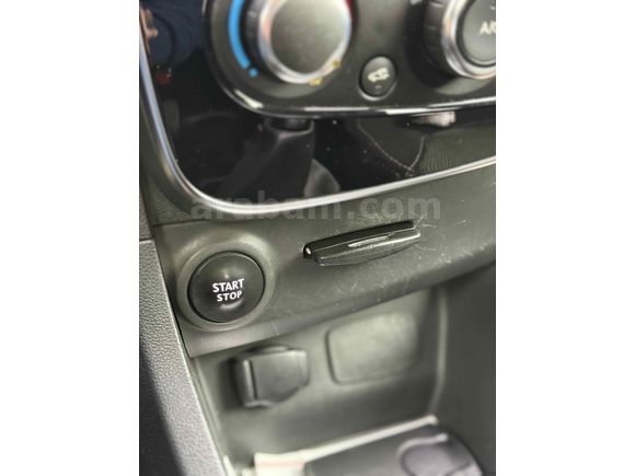 YAŞAR AUTODAN Renault Clio 0.9 TCe Joy 2020 Model