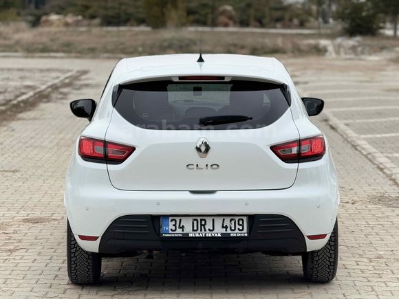 YAŞAR AUTODAN Renault Clio 0.9 TCe Joy 2020 Model