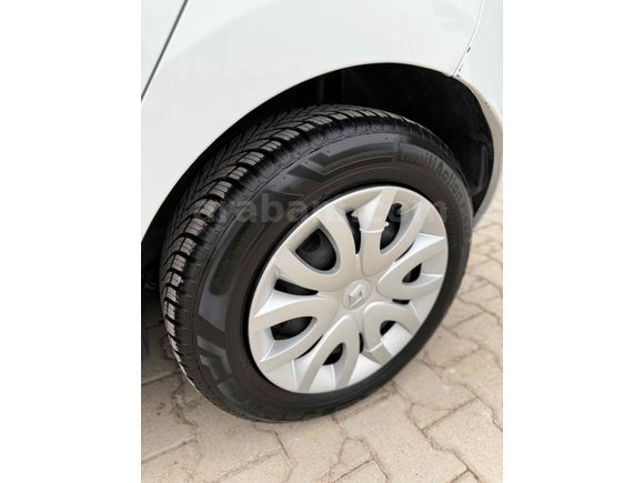 YAŞAR AUTODAN Renault Clio 0.9 TCe Joy 2020 Model