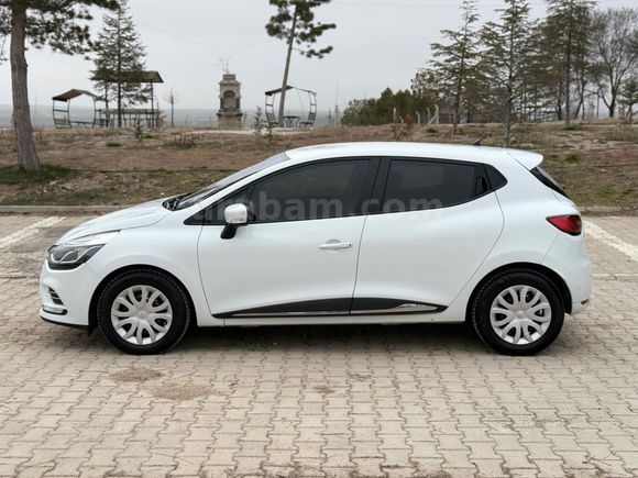 YAŞAR AUTODAN Renault Clio 0.9 TCe Joy 2020 Model