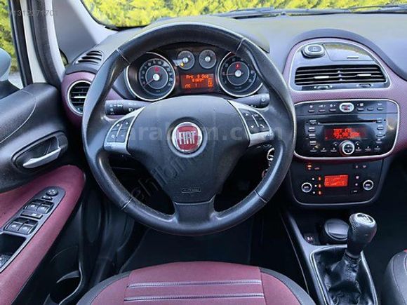 _TR'TEK_2012 FİAT PUNTO EVO 1.4 DYNAMİC_81.ooo KM'de_BOYASIZ_