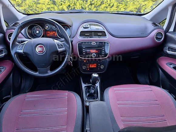 _TR'TEK_2012 FİAT PUNTO EVO 1.4 DYNAMİC_81.ooo KM'de_BOYASIZ_