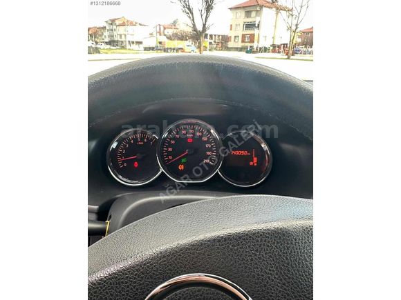 HATASIZ BOYASIZ TRAMERSİZ DACİA SANDERO