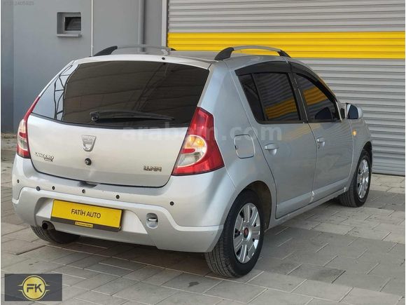 2009 model Dacia Sandero Benzin lpğ