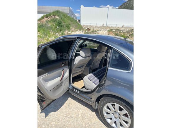 Sahibinden Volkswagen Passat 1.8 T 2004 Model 