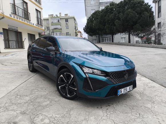 Sahibinden Memurdan Hatasız boyasız kazasız hasar kayıtsız Peugeot 408 1.2 PureTech Allure 2023 Model Sinop 72.000 km Mavi