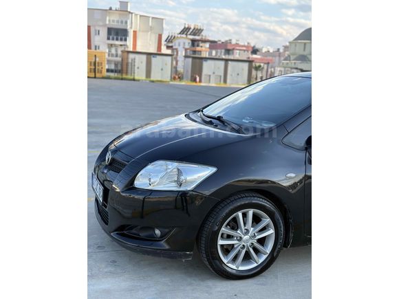 2. SAHİBİNDEN TOYOTA AURİS 