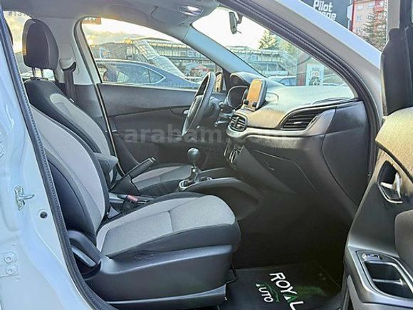 ROYAL AUTO'dan HATASIZ EGEA URBAN PLUS 1.4 FİREE 6.İLERİ 100bin