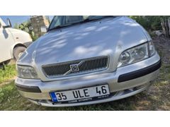 Sahibinden pirins lpg li değişensiz Volvo S40 1.6 2001 Model