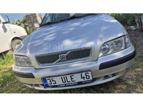 Sahibinden pirins lpg li değişensiz Volvo S40 1.6 2001 Model