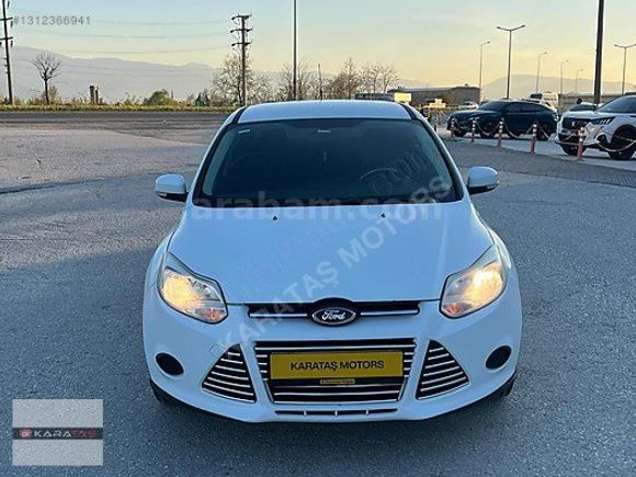 KARATAŞ MOTORS'DAN 2012 MODEL FORD FOCUS 1.6 MANUEL