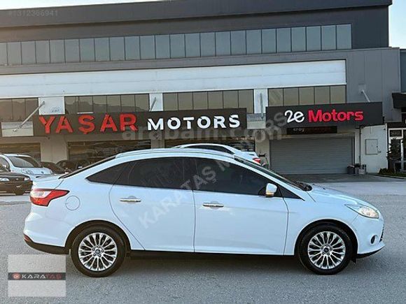 KARATAŞ MOTORS'DAN 2012 MODEL FORD FOCUS 1.6 MANUEL