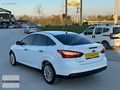 KARATAŞ MOTORS'DAN 2012 MODEL FORD FOCUS 1.6 MANUEL